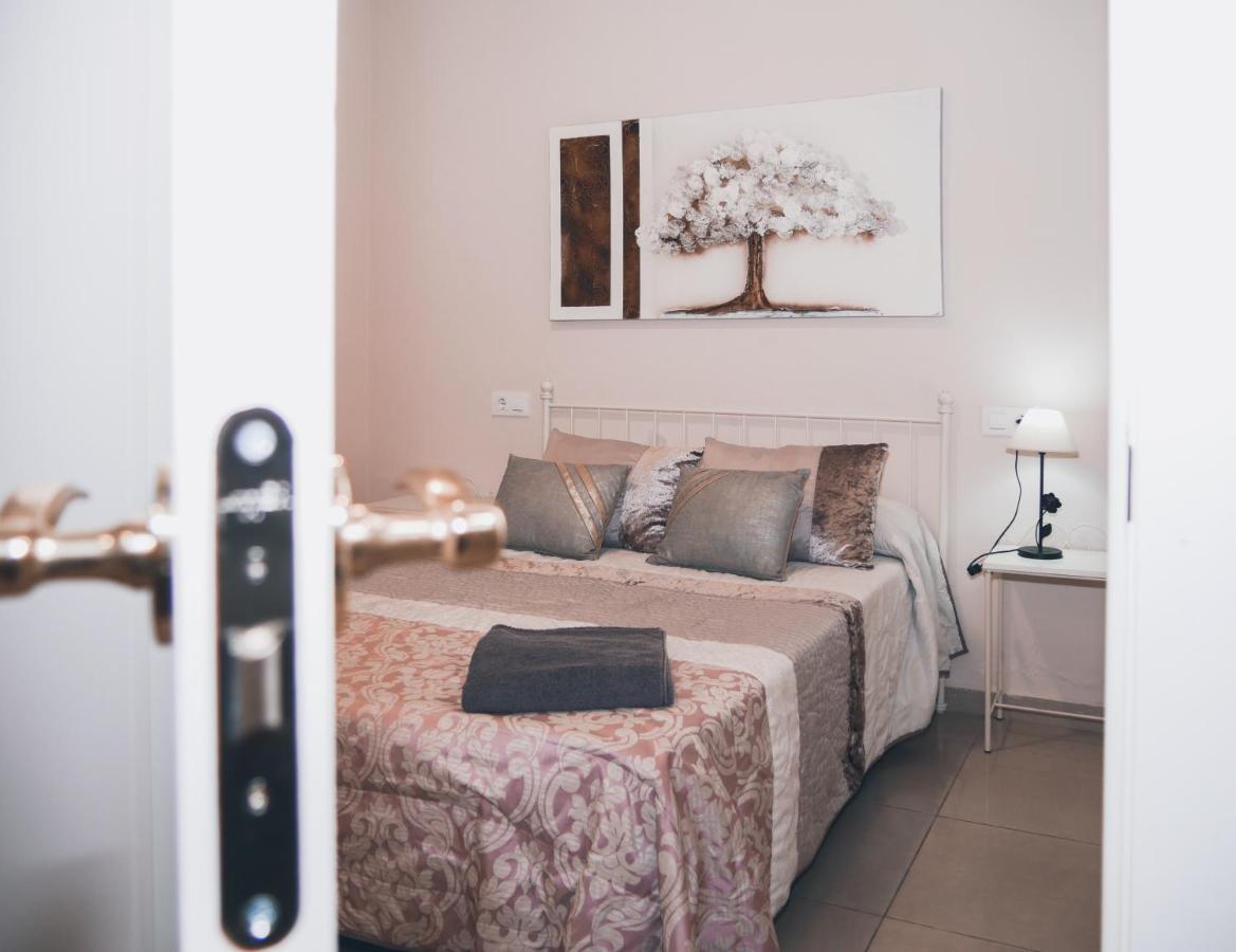 Apartamentos Centro Emerita Mérida Luaran gambar